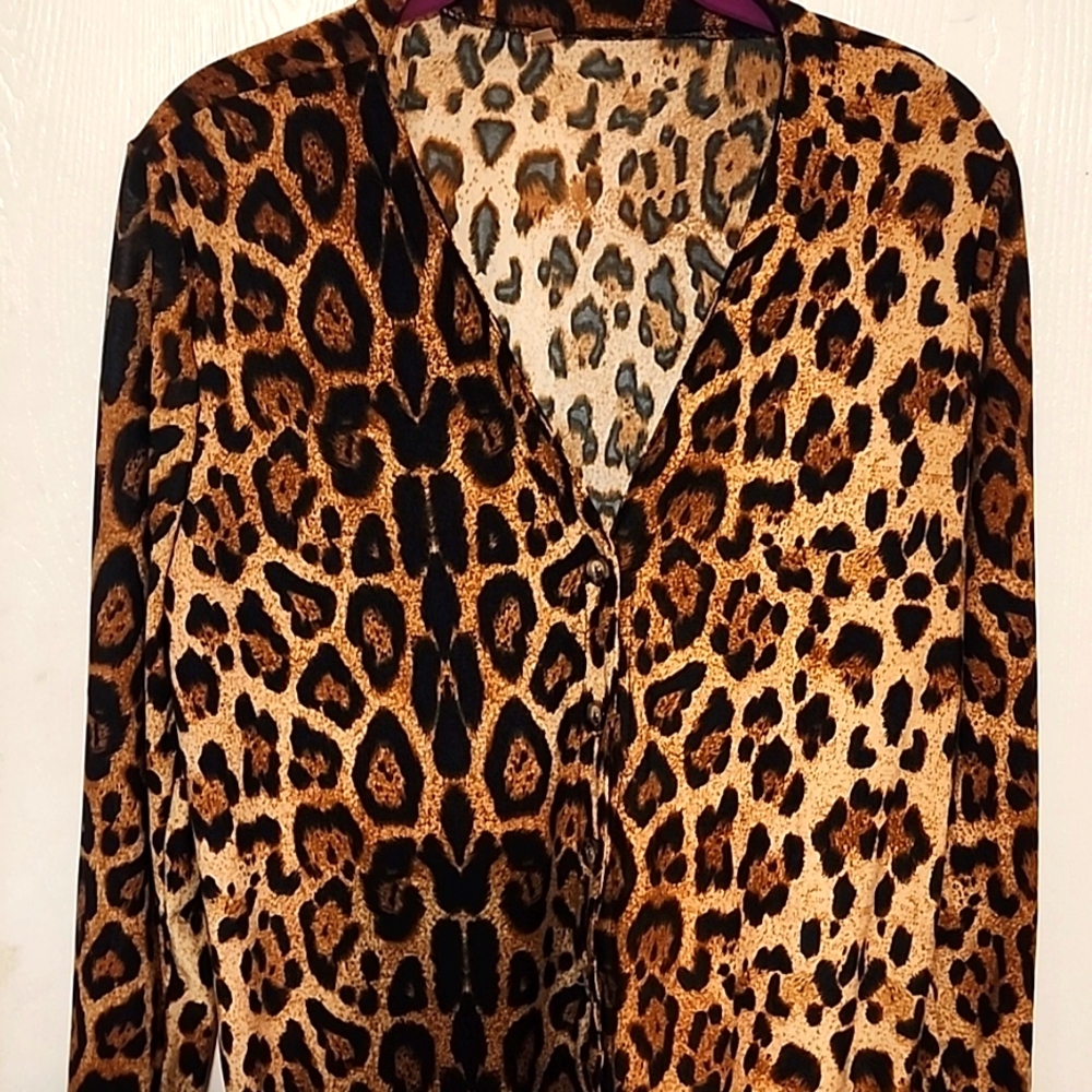 Animal Print Sweater - Picture 2 of 5